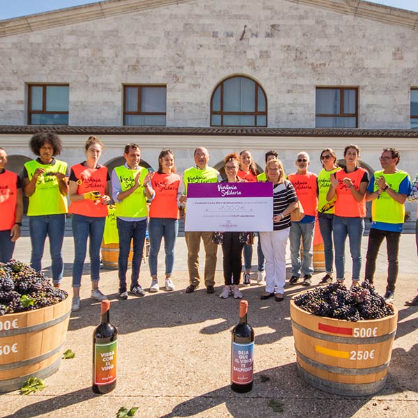 The Carlos Moro Foundation holds its first charity harvest
